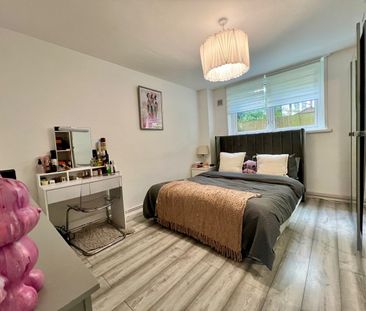1 Bed Flat, Hervey Road, SE3 - Photo 4