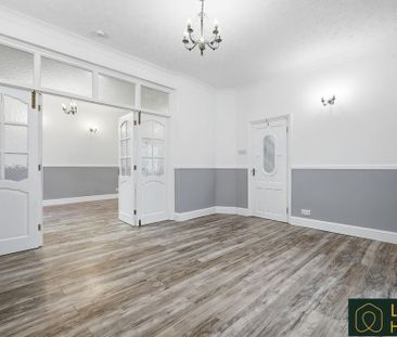 5 bedroom end of terrace house to rent - Photo 1