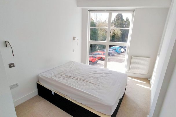 Station Parade - Photo 1