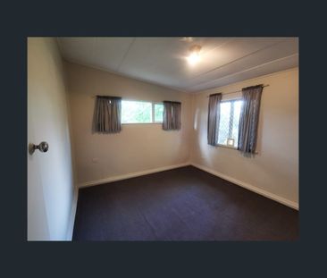 Create two-Bedroom Home for small family - Photo 3