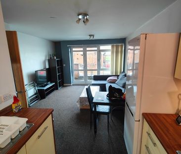 1 Bed Flat, Beauchamp House, CV1 - Photo 1