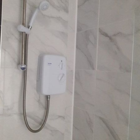 Room in a Shared House, London, N17 - Photo 4