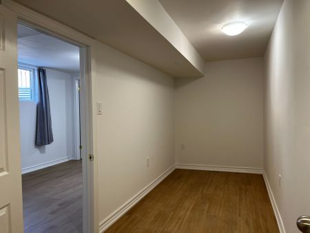 For Lease - 3487 Ellengale Drive Unit# Lower, Mississauga, Ontario - Photo 4