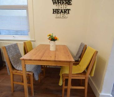 Room 3 - Salisbury Avenue, Westcliff On Sea - Photo 2