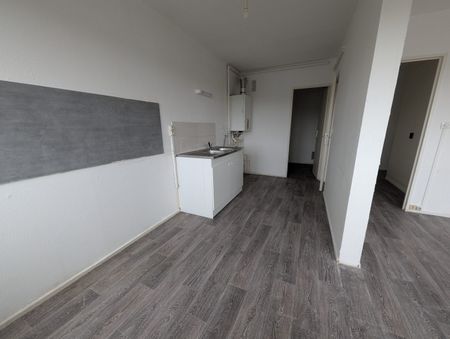 Location – Appartement T4 – 79m2 – Creutzwald - Photo 2