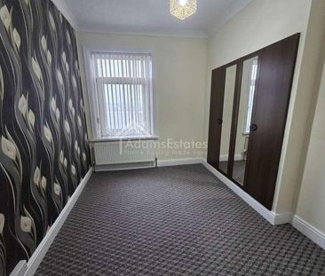 Chickenley Lane, Dewsbury, WF12 - Photo 4