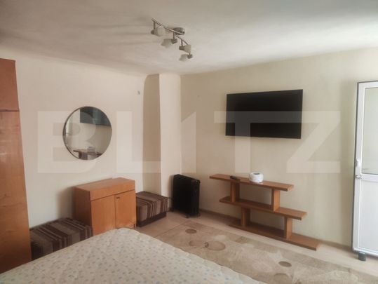 Apartament 1 camera la casa, 40 mp, zona Tatarasi - Fotografie 1