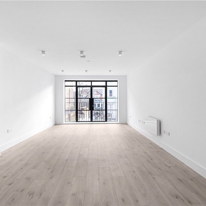 Mitcham Lane, Streatham, SW16 6NR - Photo 1