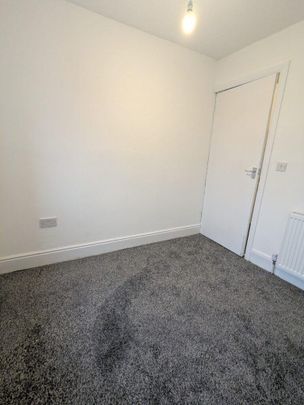 2 bedroom house to rent - Photo 1