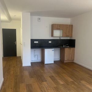 Location Appartement 1 pièce 31m² CAEN 14000 - Photo 2