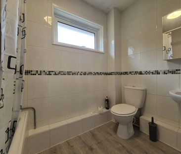 Fieldfare Road, Stourbridge, DY9 - Photo 5