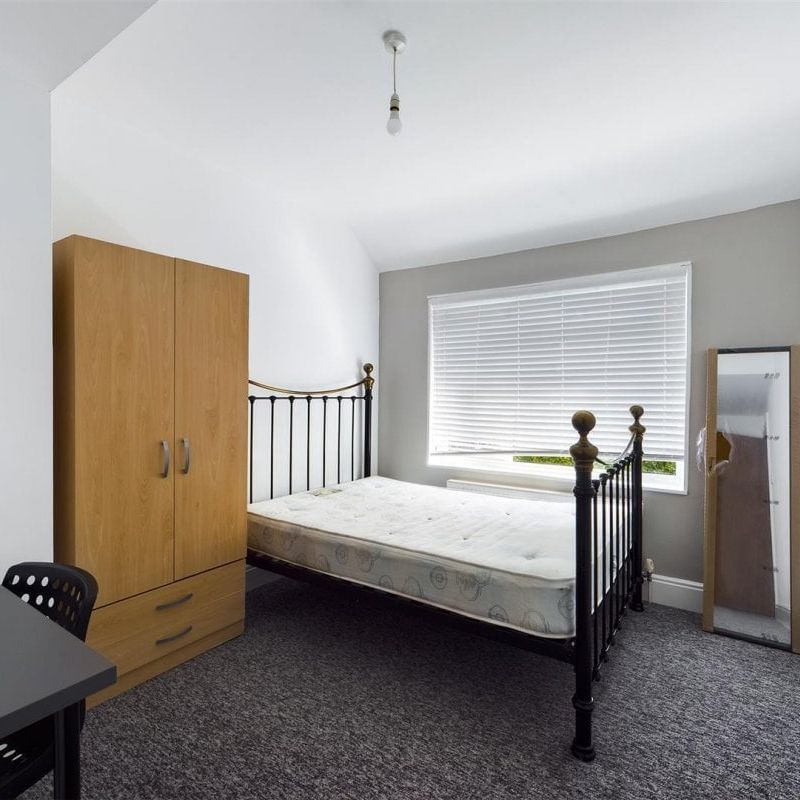 Mafeking Road, Brighton - Photo 1