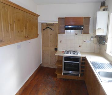 3 bedroom terraced house to rent - Photo 5