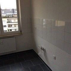 Schöne 3-Zimmer-Wohnung im Wasserviertel mit Balkon - Photo 1