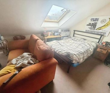 6 bedroom semi-detached house to rent - Photo 5