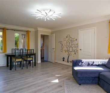 3 bedroom terraced house to rent - Photo 5