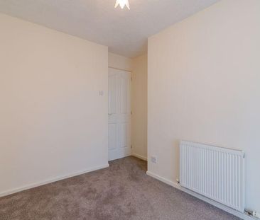 2 bedroom semi-detached bungalow to rent - Photo 6