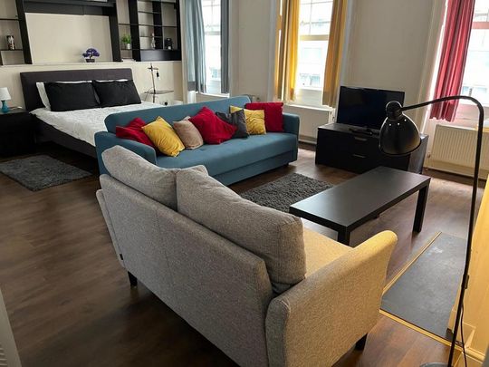 Studio to rent - Photo 1