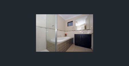 Stunning Family Home for Rent - Photo 5