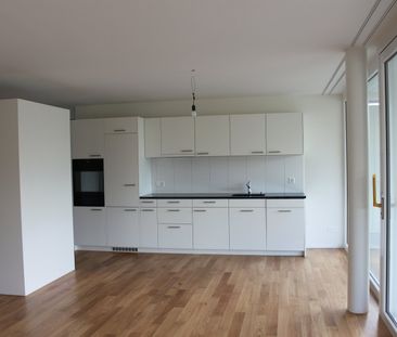 2 1/2-Wohnung mit grossem gedeckten Balkon - Foto 1