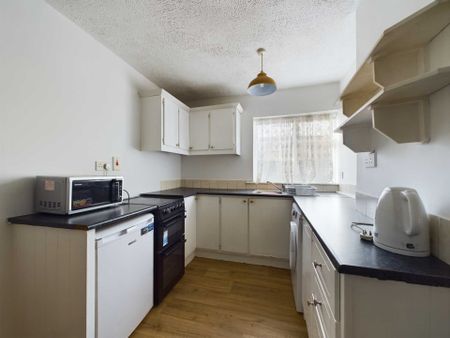 Flat 1, 75 Johnstown, Waterford City - Photo 2