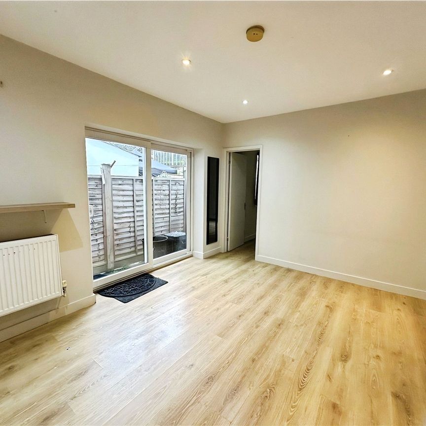 Dalyell Road, London, SW9 9QR - Photo 1