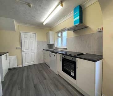 Truro, Truro, TR1 - Photo 2