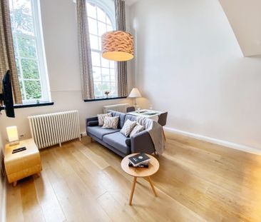 Studio Flat, Mcdonald Road, EH7 - Photo 1
