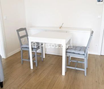 Apartamento en alquiler en Calle Madrid - Photo 4