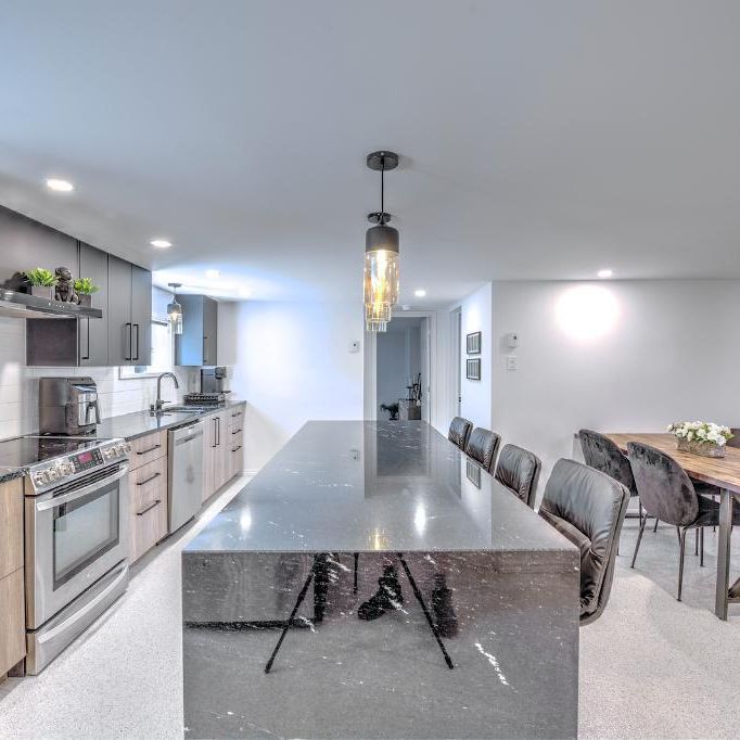 Appartement 4 1/2 a louer - Photo 1