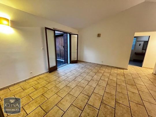 Location Maison 4 pièces 84m² LA POSSESSION 97419 - Photo 1