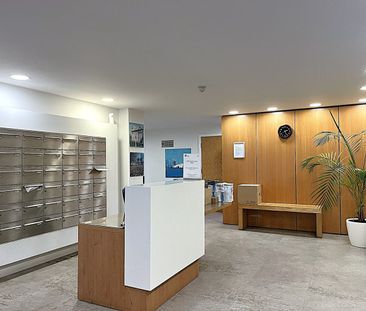 1 Bed Flat, Merchants House, SE10 - Photo 6