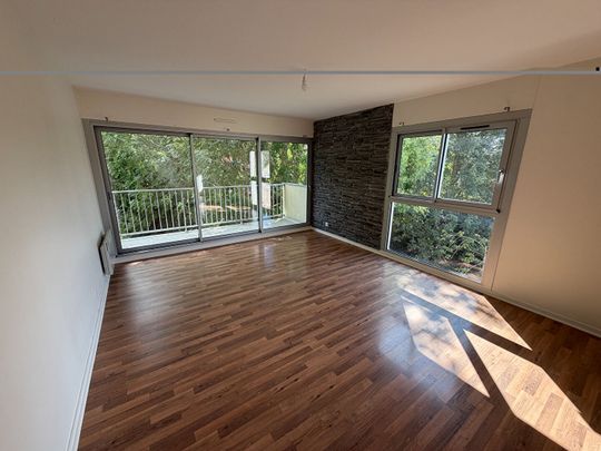 Location Appartement 3 pièces 66m² - Photo 1