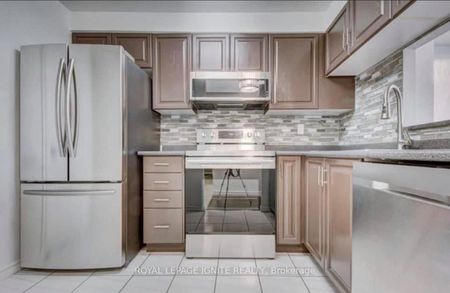 For Lease - 3231 Eglinton Avenue Unit# 201, Toronto, Ontario - Photo 4