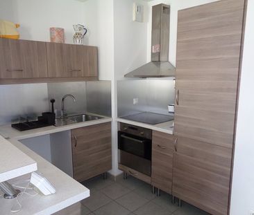 Location Appartement 2 pièces 42m² - Photo 3