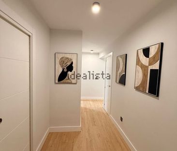 Alquiler de piso en Avenida de los Manantiales, 7 - Photo 2