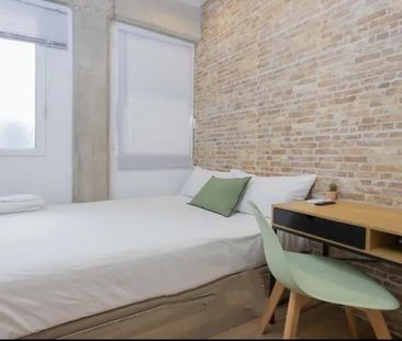 Carrer de lArquitecte Alfaro, Valencia, Valencian Community 46011 - Photo 3