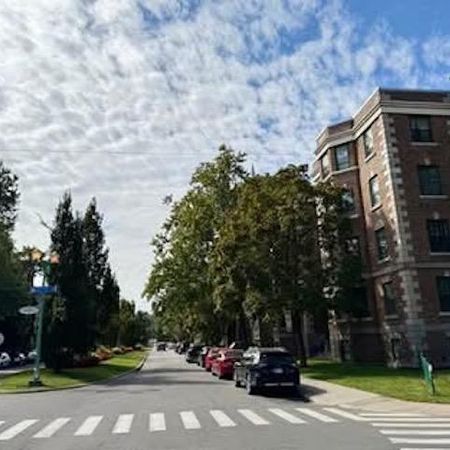 Lumineux 5 ½ au coeur d'Outremont/av. Bernard - Photo 3