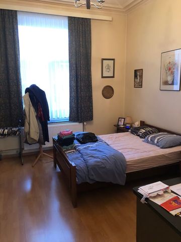 Appartement te huur - foto 5