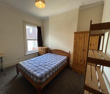 4 bedroom house share to rent - Photo 6