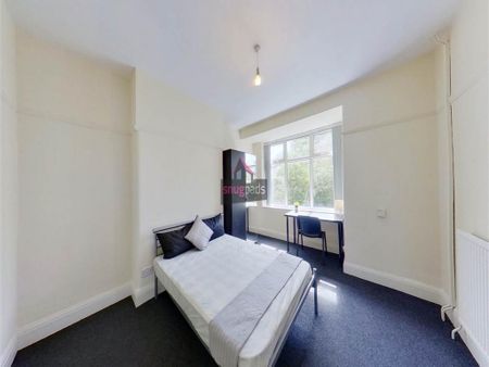 4 bedroom house to rent - Photo 2