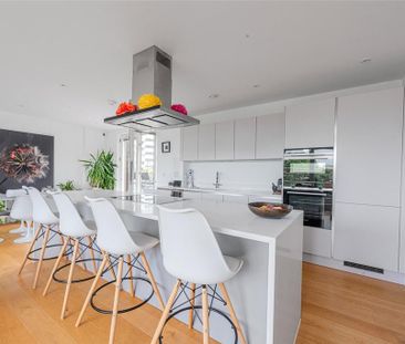 3 bedroom penthouse to rent - Photo 5
