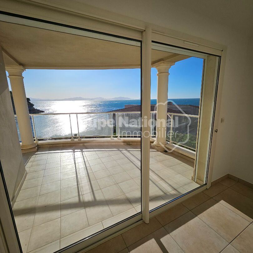 Appartement 4 pièce(s) 166.35 m2, - Photo 1
