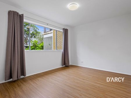 2/17 TRUNDLE ST - Photo 4