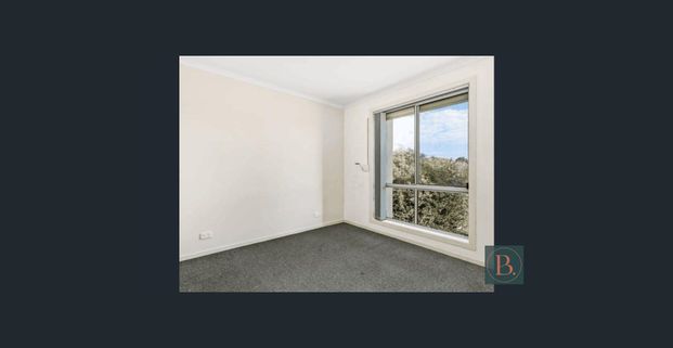 Modern 3 Bedroom Property - Photo 1