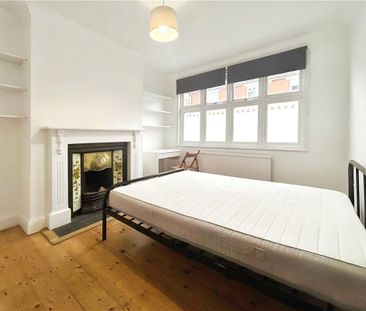 4 bedroom semi-detached house to rent - Photo 3