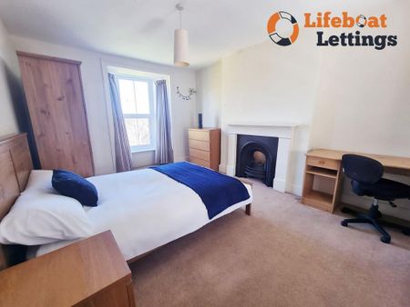 1 bedroom in a house share to rent - Photo 2