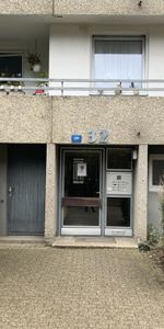 Wir renovieren für Sie!! gut geschnittene 2-Zimmer-Wohnung mit Balkon und Aufzug in MG Schmölderpark - Photo 3