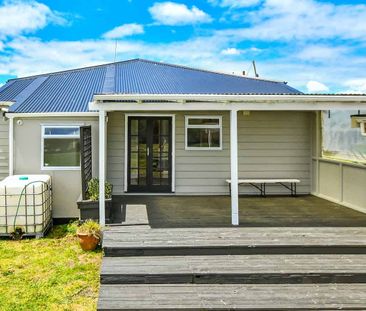 Renovated 3-Bedroom on Large Section - Photo 2