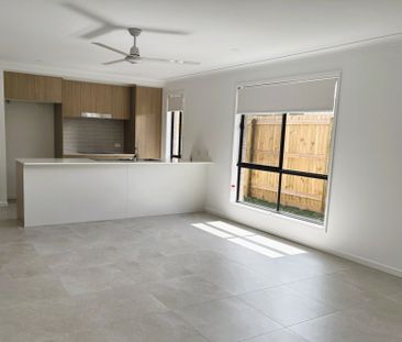 Spacious 4-Bedroom, 2-Bathroom House - Photo 1